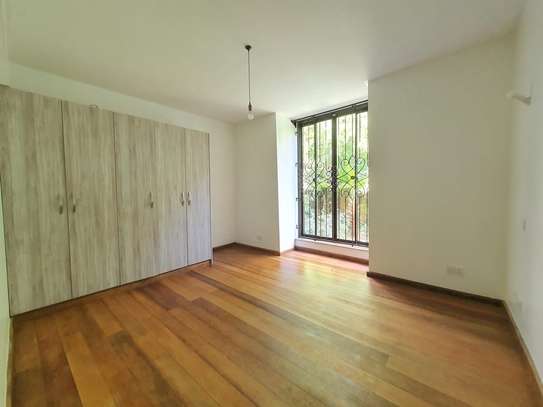 3 Bed Apartment with En Suite at Spring Valley Road image 7
