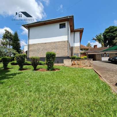 4 Bed House with En Suite at New Kitisuru image 6