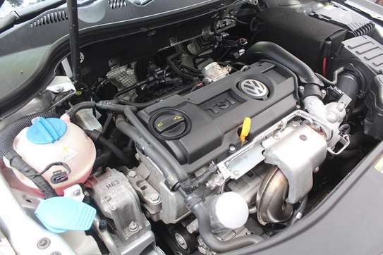 VW Passat Variant 1.4 TSi Blue Motion 2015 50,000 Kms image 12