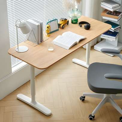 140cm Adjustable Height Desk for Home Office image 3