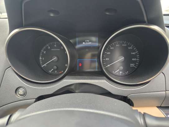 Subaru legacy B4 image 6