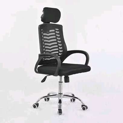 Height adjustable office chair image 1