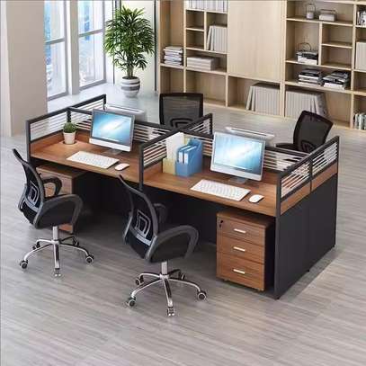 4-Way Modular Workstation image 4