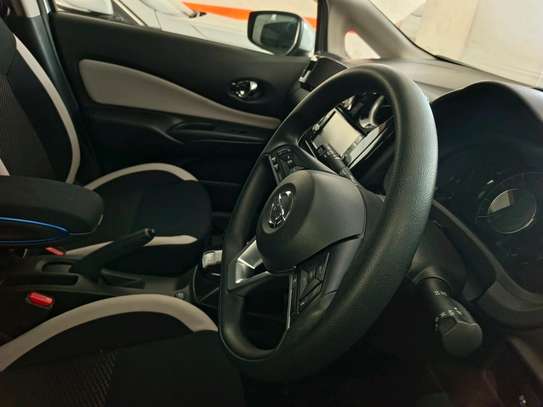 Nissan Note empower image 2