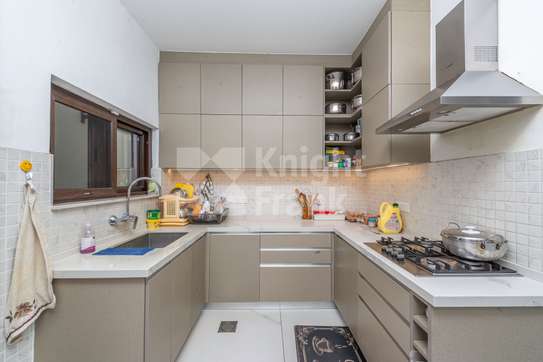 4 Bed House with En Suite at Peponi Road image 5