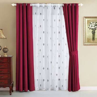 PLAIN CURTAINS image 1