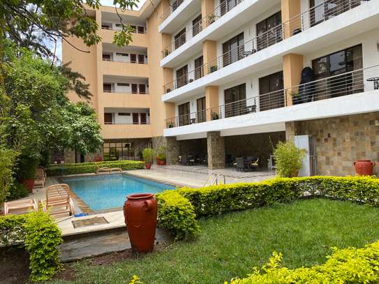 Serviced 2 Bed Apartment with En Suite in Kilimani image 1