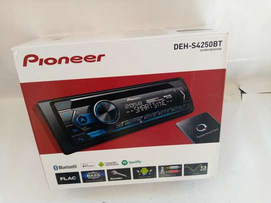 PIONEER DEH-S4250BT CD/TUNER/USB/BLUETOOTH SINGLE DIN PLAYER. image 1