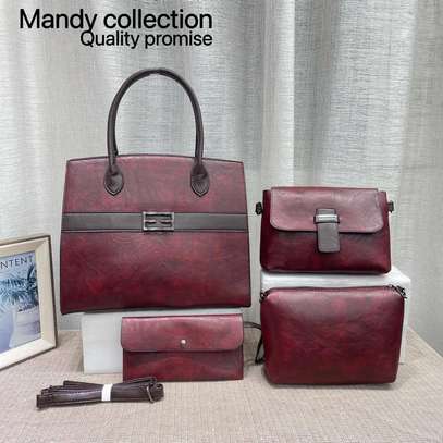 classy women 4 in 1 handbags image 4