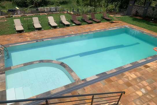 3 Bed Apartment with Swimming Pool in Kitisuru image 1