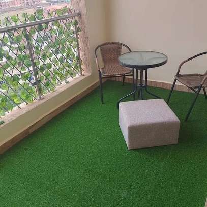 Quality artificial green grass carpets. image 3