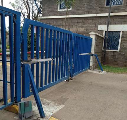 swing gate installers & sliding Gate Installer In Kenya image 12