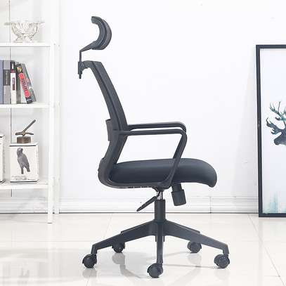 Comfortable Fabric Office Chair – Ergonomic Mesh Back image 5