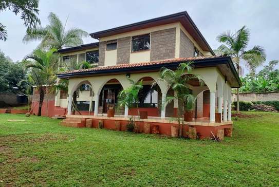 6 Bed House with En Suite at Nyari image 1