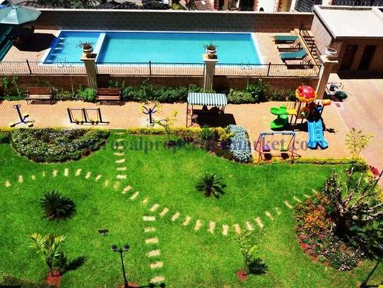 3 bedroom apartment for sale in Kilimani image 13
