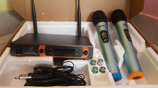 Wireless Microphone with a Receiver. image 2