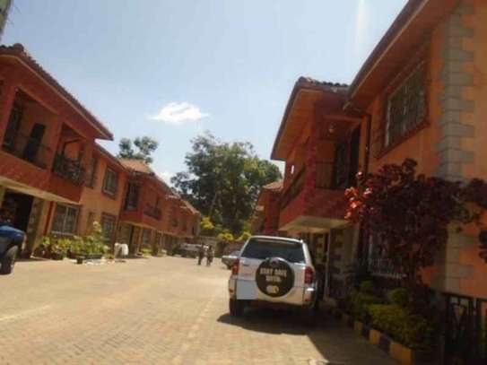 4 Bed Townhouse with En Suite at Kileleshwa Estate image 1