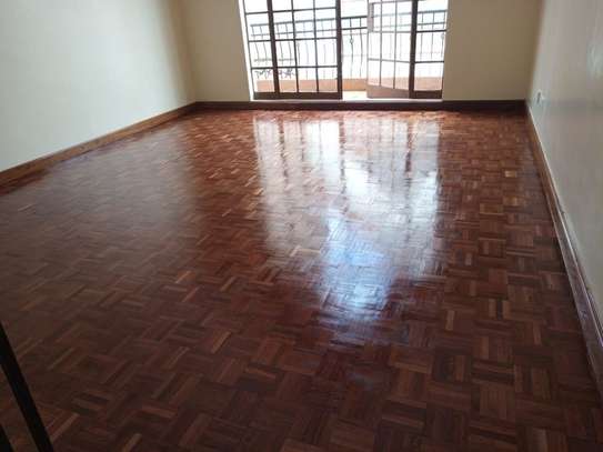 5 Bed Townhouse with Gym in Lavington image 4