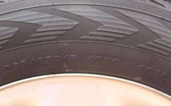 TOYOTA RAV4 2016 59,000 KMS image 15