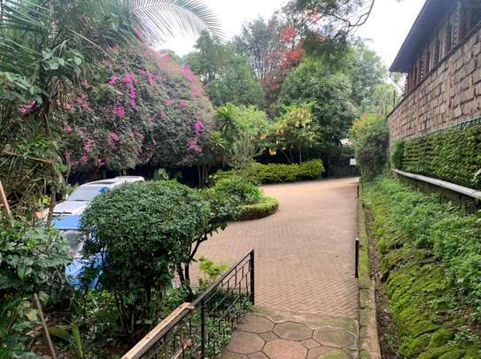 1.2 acres With 4 Bedrooms Mansionette With Dsq In Muthaiga image 4
