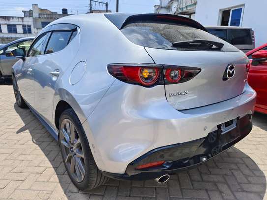 Mazda 3 Axela Petrol 2019 sport 1500cc image 12