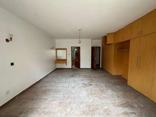 3 Bed Apartment with En Suite at Kileleshwa image 17