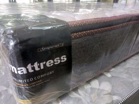 Darling?!5*6*10 pillow top spring mattress 10 yrs warranty image 2