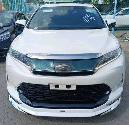 Toyota harrier image 9