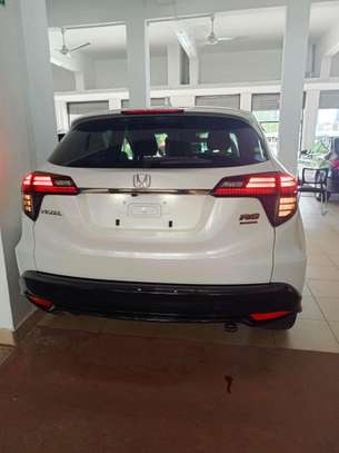 Honda vezel 2018 model image 11