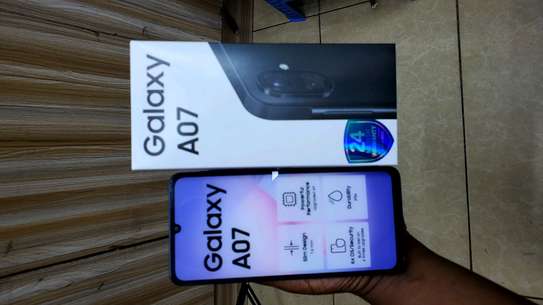 Samsung Galaxy A07 Black Smartphone 24M Warranty image 2