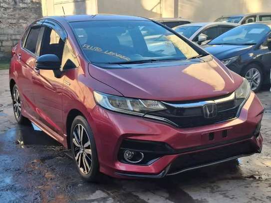 Honda fit hybrid image 8
