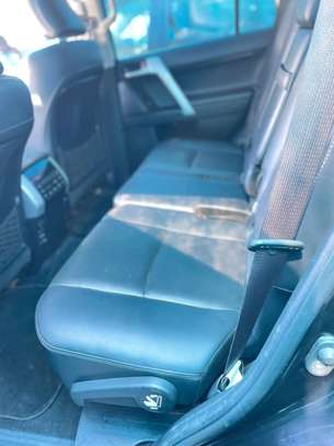 TOYOTA LANDCRUISER PRADO KAKADU 2019MODEL SUNROOF DIESEL image 3