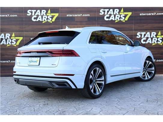 2019 AUDI Q8 image 2