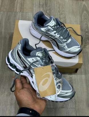 Asics GEL-Kayano Men's US 10 Silver Running Shoes image 2