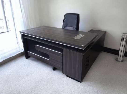 Office Desk; 1800mm Refined Elite Class Desk image 5