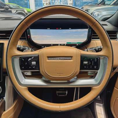 Land Rover Vogue Autobiography 2023 image 4