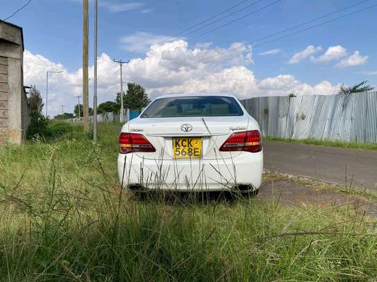 TOYOTA CROWN ROYALSALOON image 14