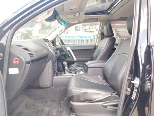 Toyota Prado TX, 2019 model image 8