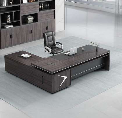 Executive Desks : 1600mm Executive L-Shaped Desk image 6