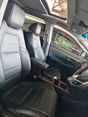 HONDA CR-V,HYBRID 2000CC,,,CLIENT DEPOSIT 2M image 6