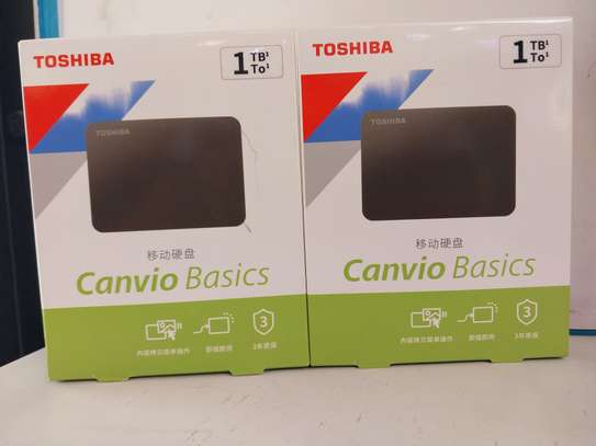 Toshiba Canvio Basics Portable Storage, Black, 1Tb image 3