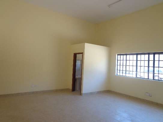 10,588 ft² Warehouse with Backup Generator in Embakasi image 4