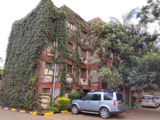 1 Bed Apartment with En Suite in Rhapta Road image 2