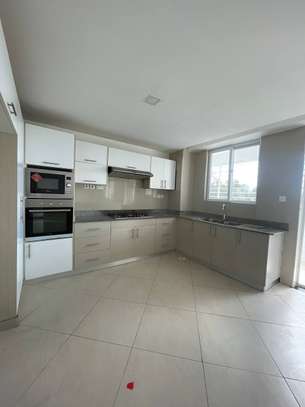 4 Bed Apartment with En Suite in Lavington image 16