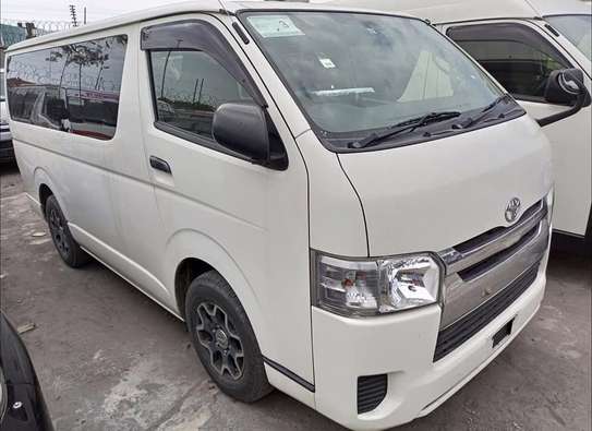 TOYOTA HIACE AUTO DIESEL 2WD…. image 3