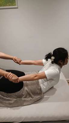 Massage Therapist for ladies and gentlemen image 1