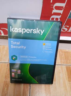 KASPERSKY TOTAL SECURITY 2021 3 PC MULTI DEVICE image 1