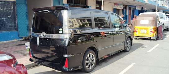 Toyota Voxy 2018 black image 11