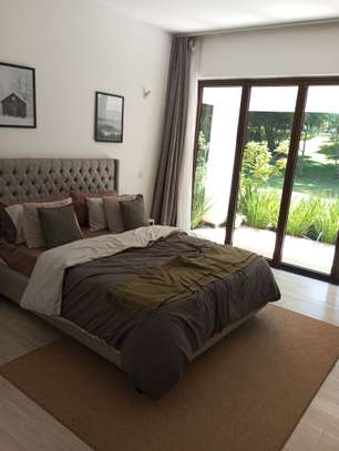 5 Bed Villa with En Suite in Karen image 6
