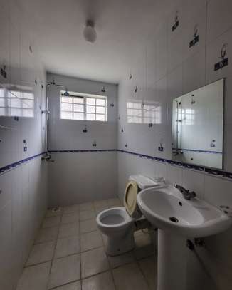 4 Bed Apartment with En Suite in Kileleshwa image 7